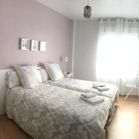 Alojamientos Iruna Pamplona Dış mekan fotoğraf